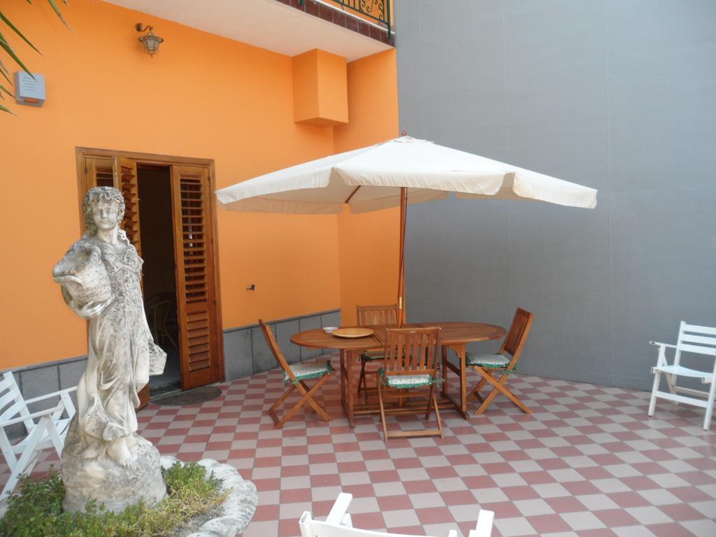Il B&B Maison Graziella Viagrande Exteriér fotografie